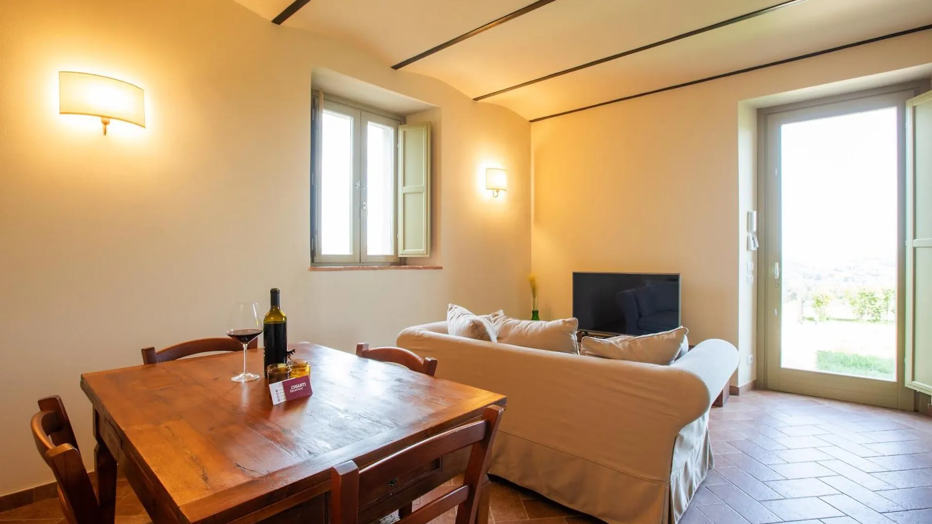 Sangi Chianti Vacations Villa Poggibonsi 0*,  İtalya